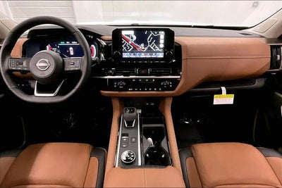 2025 Nissan Pathfinder Platinum 4WD - Black Appearance, Lighting, Cargo Pkgs