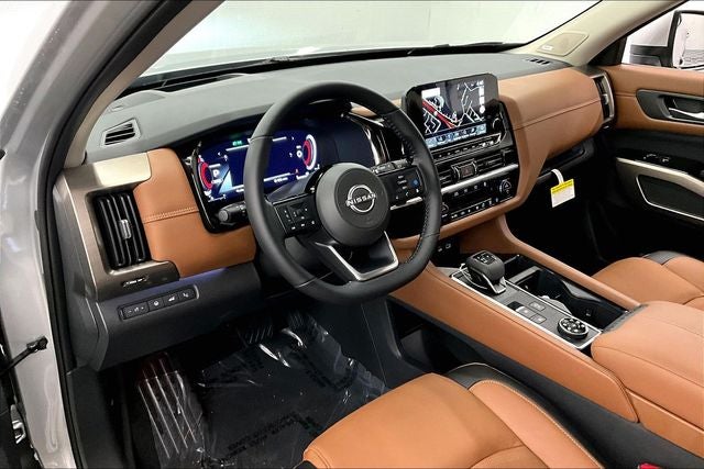 2025 Nissan Pathfinder Platinum 4WD - Black Appearance, Lighting, Cargo Pkgs