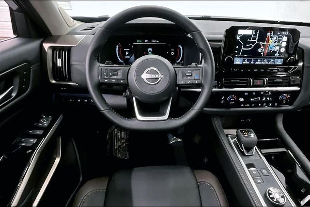 2025 Nissan Pathfinder Platinum 4WD - Black Appearance, Lighting, Cargo Pkgs