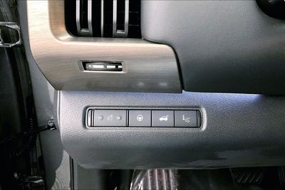 2025 Nissan Pathfinder Platinum 4WD - Black Appearance, Lighting, Cargo Pkgs