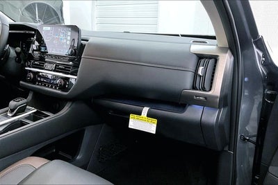 2025 Nissan Pathfinder Platinum 4WD - Black Appearance, Lighting, Cargo Pkgs