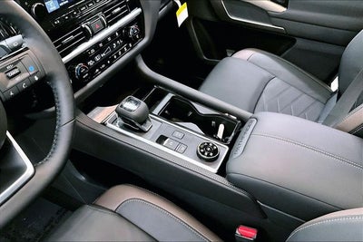 2025 Nissan Pathfinder Platinum 4WD - Black Appearance, Lighting, Cargo Pkgs