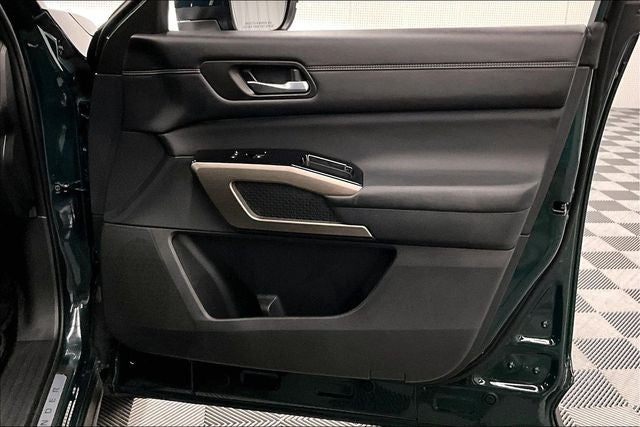2023 Nissan Pathfinder Platinum 4x4 - Pano Roof - Htd/Cooled Leather