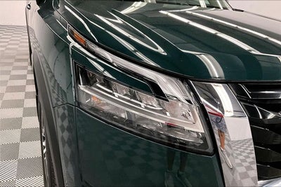 2023 Nissan Pathfinder Platinum 4x4 - Pano Roof - Htd/Cooled Leather