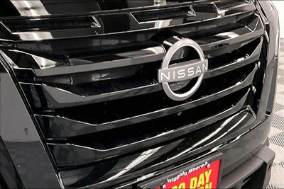 2025 Nissan Pathfinder Platinum 4WD - Black Appearance, Lighting, Cargo Pkgs