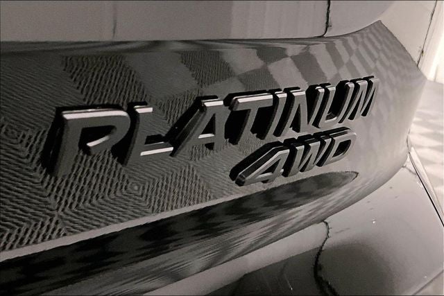 2025 Nissan Pathfinder Platinum 4WD - Black Appearance, Lighting, Cargo Pkgs