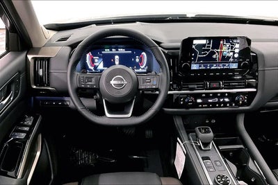 2025 Nissan Pathfinder Platinum 4WD - Black Appearance, Lighting, Cargo Pkgs