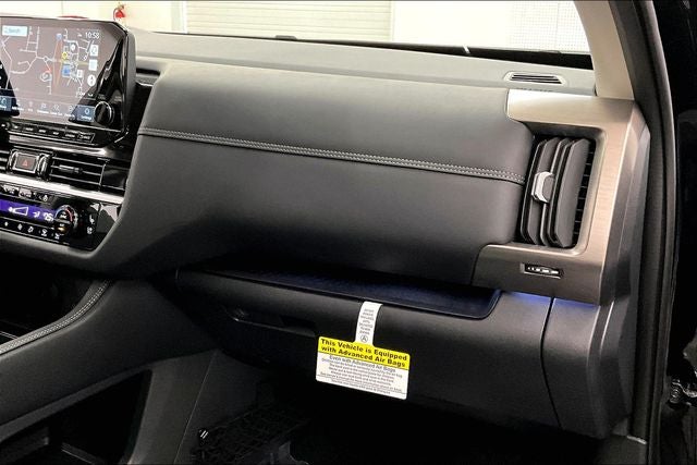 2025 Nissan Pathfinder Platinum 4WD - Black Appearance, Lighting, Cargo Pkgs