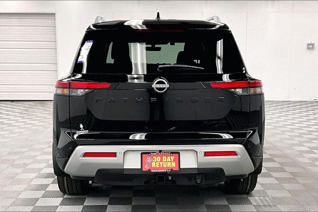 2025 Nissan Pathfinder Platinum 4WD - Black Appearance, Lighting, Cargo Pkgs