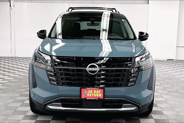 2026 Nissan Pathfinder Platinum 4WD - Cargo Package