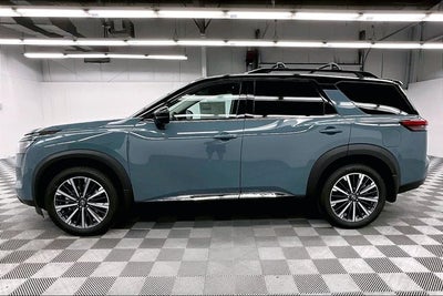 2026 Nissan Pathfinder Platinum 4WD - Cargo Package