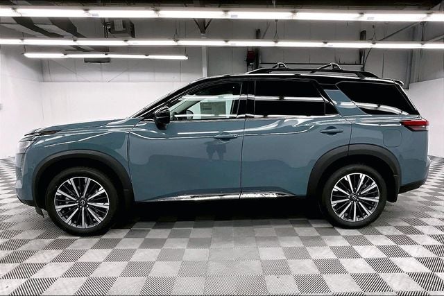 2026 Nissan Pathfinder Platinum 4WD - Cargo Package