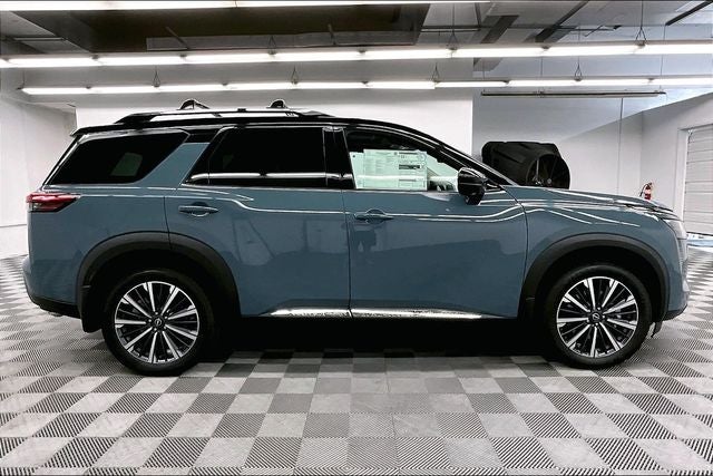 2026 Nissan Pathfinder Platinum 4WD - Cargo Package