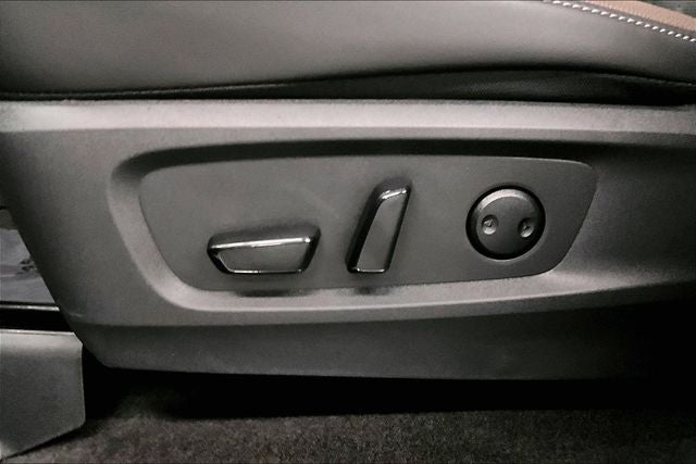 2026 Nissan Pathfinder Platinum 4WD - Cargo Package