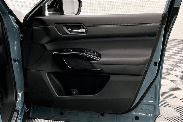 2026 Nissan Pathfinder Platinum 4WD - Cargo Package
