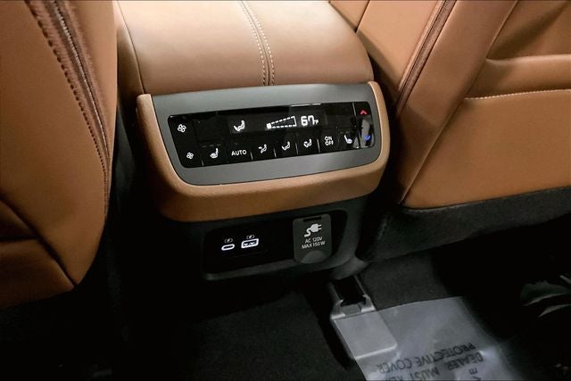 2025 Nissan Pathfinder Platinum 4WD - Black Appearance, Lighting, Cargo Pkgs