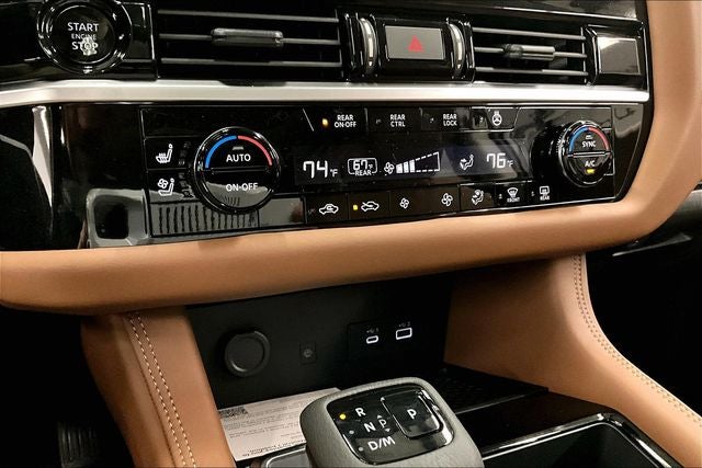 2025 Nissan Pathfinder Platinum 4WD - Black Appearance, Lighting, Cargo Pkgs