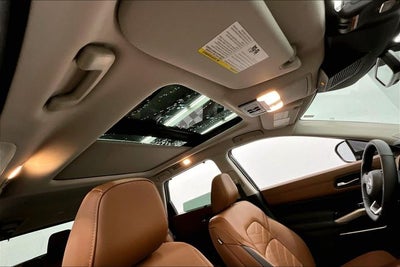 2025 Nissan Pathfinder Platinum 4WD - Black Appearance, Lighting, Cargo Pkgs