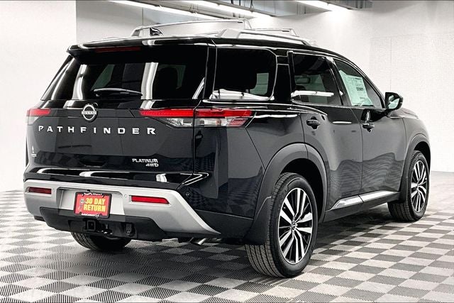 2025 Nissan Pathfinder Platinum 4WD - Lighting and Cargo Packages