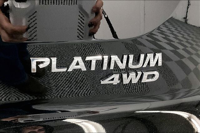 2025 Nissan Pathfinder Platinum 4WD - Lighting and Cargo Packages