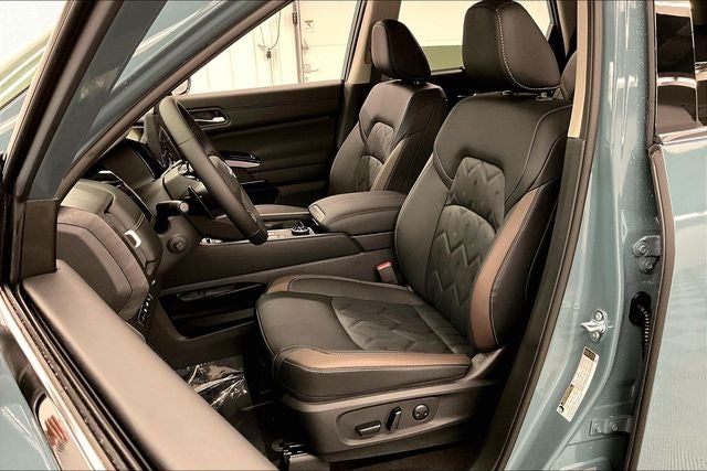 2026 Nissan Pathfinder Platinum 4WD
