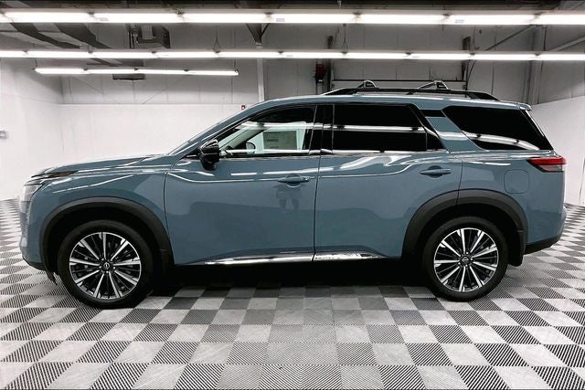 2026 Nissan Pathfinder Platinum 4WD