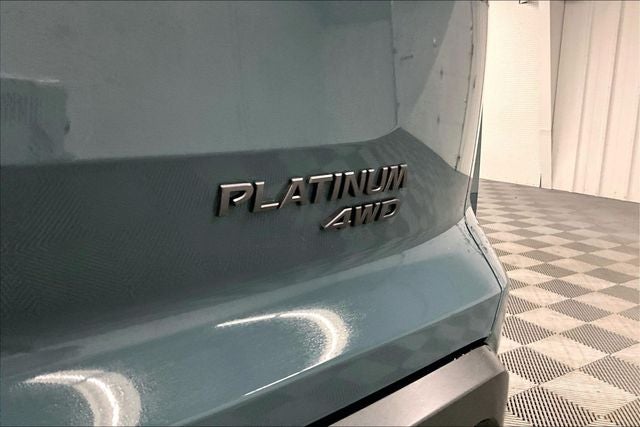 2026 Nissan Pathfinder Platinum 4WD