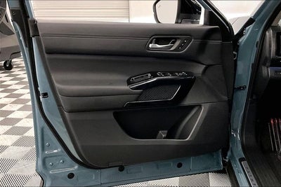 2026 Nissan Pathfinder Platinum 4WD