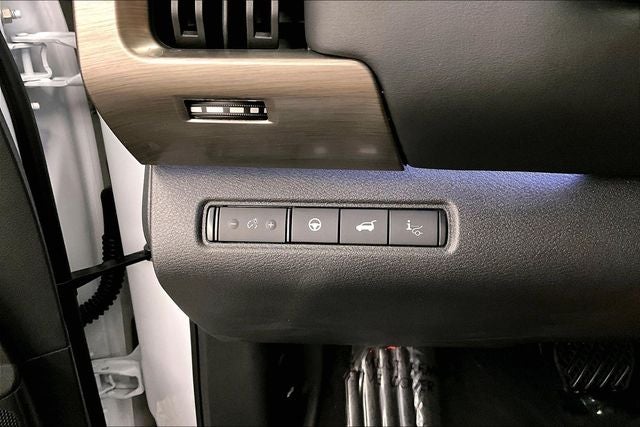 2025 Nissan Pathfinder Platinum 4WD - Black Appearance, Lighting, Cargo Pkgs