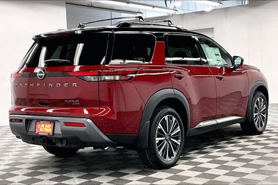 2026 Nissan Pathfinder Platinum