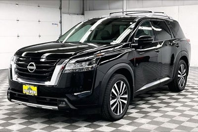 2023 Nissan Pathfinder Platinum 4x4-Pano Roof-Adaptive Cruise-Htd/Cooled Leather