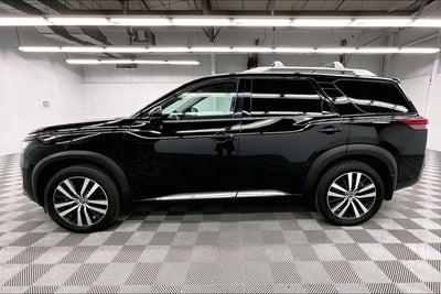 2023 Nissan Pathfinder Platinum 4x4-Pano Roof-Adaptive Cruise-Htd/Cooled Leather