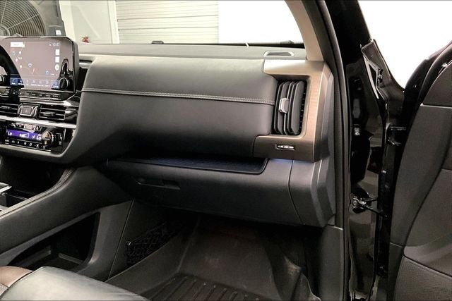 2023 Nissan Pathfinder Platinum 4x4-Pano Roof-Adaptive Cruise-Htd/Cooled Leather