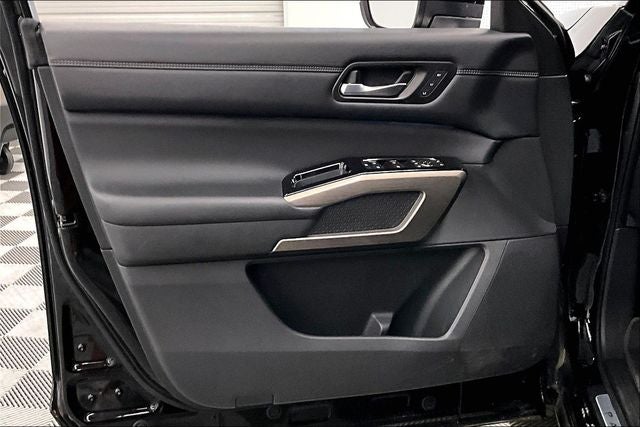 2023 Nissan Pathfinder Platinum 4x4-Pano Roof-Adaptive Cruise-Htd/Cooled Leather