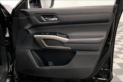 2023 Nissan Pathfinder Platinum 4x4-Pano Roof-Adaptive Cruise-Htd/Cooled Leather