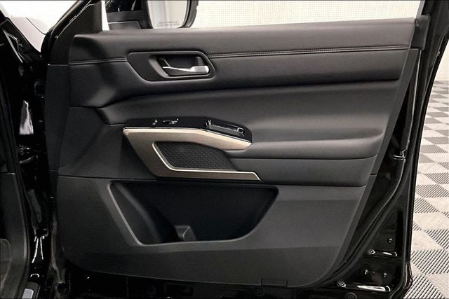 2023 Nissan Pathfinder Platinum 4x4-Pano Roof-Adaptive Cruise-Htd/Cooled Leather