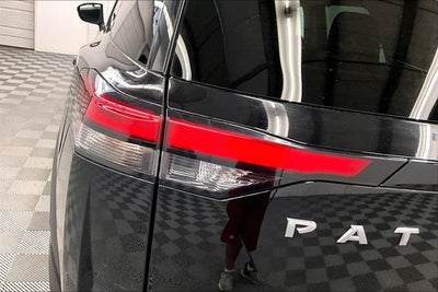 2023 Nissan Pathfinder Platinum 4x4-Pano Roof-Adaptive Cruise-Htd/Cooled Leather