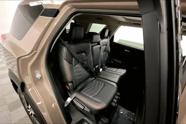 2025 Nissan Pathfinder Platinum 4x4-Pano Roof-Adaptive Cruise-Htd/Cooled Leather