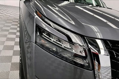 2025 Nissan Pathfinder Platinum 4WD - Cargo Package