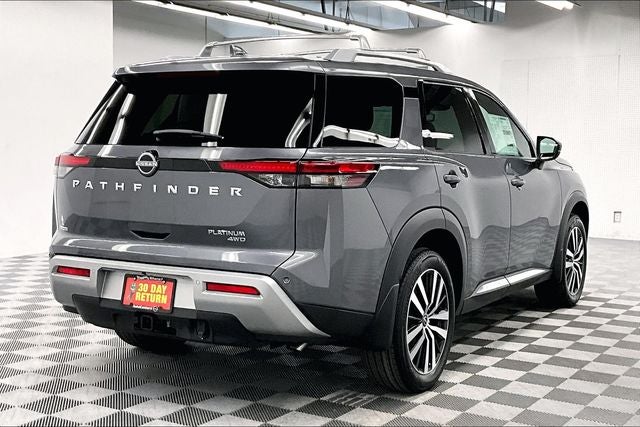 2025 Nissan Pathfinder Platinum 4WD - Cargo Package