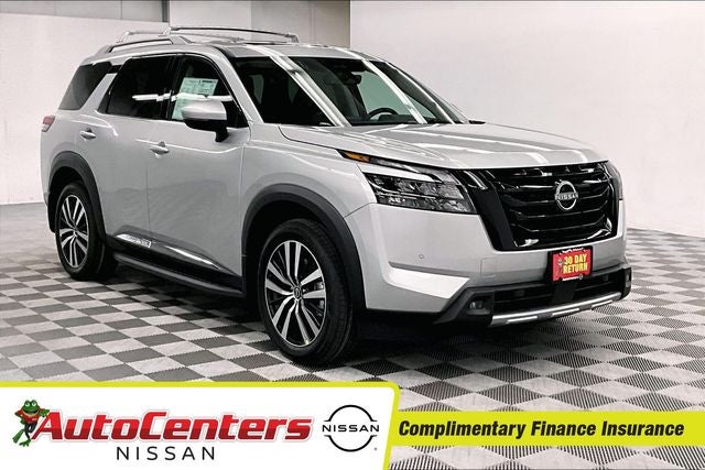 2025 Nissan Pathfinder Platinum 4WD - Black Appearance, Lighting, Cargo Pkgs
