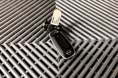 2025 Nissan Pathfinder Platinum 4WD - Black Appearance, Lighting, Cargo Pkgs