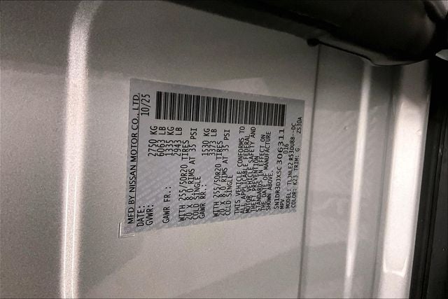 2025 Nissan Pathfinder Platinum 4WD - Black Appearance, Lighting, Cargo Pkgs