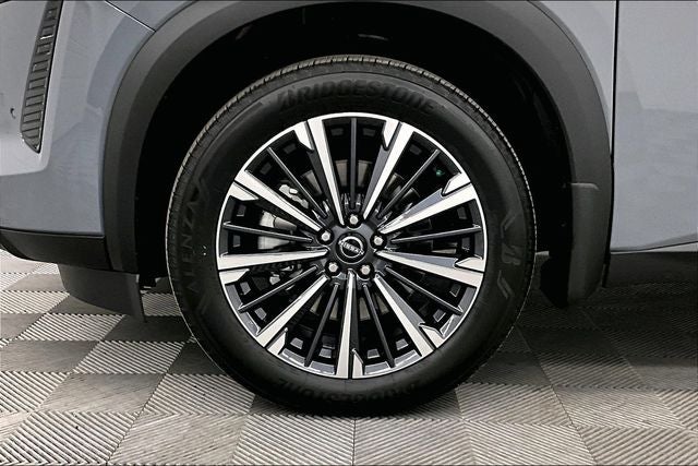 2026 Nissan Pathfinder Platinum 4WD - Cargo Package