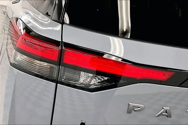 2026 Nissan Pathfinder Platinum 4WD - Cargo Package