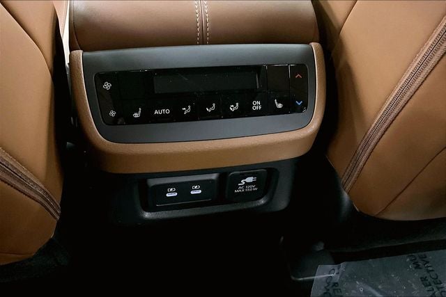 2026 Nissan Pathfinder Platinum 4WD - Cargo Package