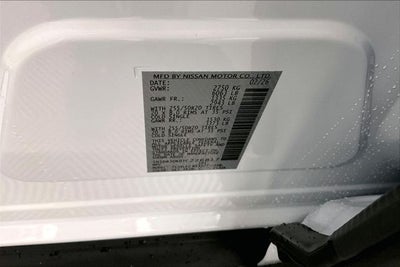 2026 Nissan Pathfinder Platinum 4WD - Accent, Captain Chairs, Cargo Pkgs