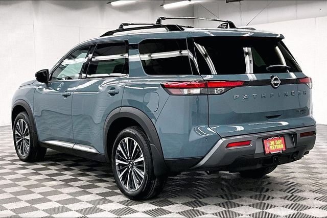 2026 Nissan Pathfinder Platinum 4WD - Captain Chairs, Lighting, Cargo Pkgs