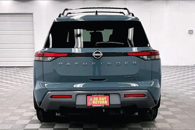 2026 Nissan Pathfinder Platinum 4WD - Captain Chairs, Lighting, Cargo Pkgs