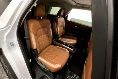 2026 Nissan Pathfinder Platinum 4WD - Captain Chairs, Accent, Cargo, Lighting Pkgs